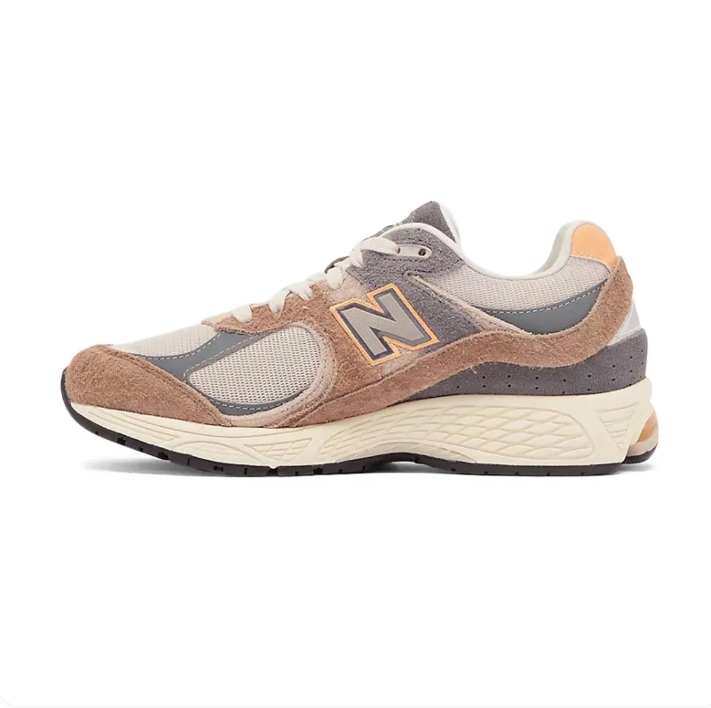 New Balance 2002R Sandstone Driftwood Grey