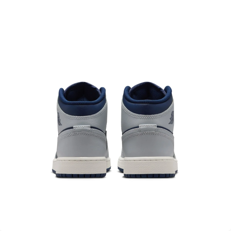 Air Jordan 1 Mid Midnight Navy Wolf Grey